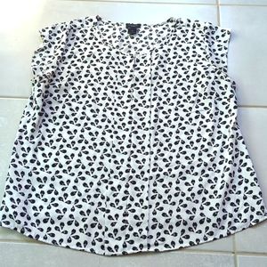 White tank top blouse black petals